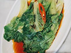 白灼生菜-蝴蝶里·粤菜·点心(龙湖天街&滨江店)