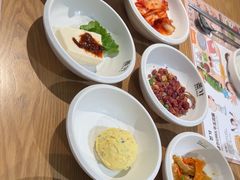 -本家韩国烤肉(青岛万象城店)