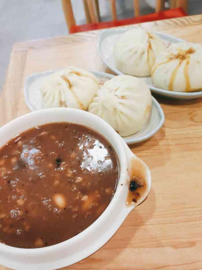 南粥北面(东大桥店)-"[薄荷]环境:环境还不错,很有设计感 .