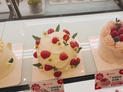 -花花卷卷·鲜食蛋糕(泉屋店)