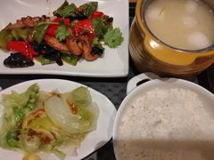 港式螺丝椒炒猪颈肉-大家乐(广州番禺祈福店)