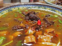 红烧牛肉面-旺泉餐饮店·清真牛肉面馆