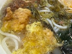 -灵芝妹子海鲜米线(香炉礁山姆店)