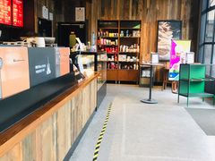 -星巴克(上海汇锦里店)