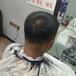 -木格造型美发