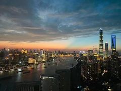 -汉庭(上海虹桥路地铁站店)