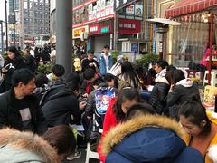 等位区-钢管厂歆瑞源油卤串串香(春熙路太古里店)