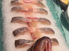 -泓炙颐凤鲜海鲜火锅料理(桐乡店)