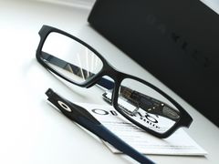 -目艮眼镜SHOWROOM(品牌集合店)