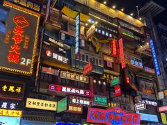 -黄兴南路步行商业街