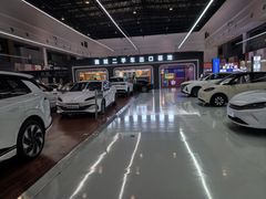 -义乌小商品批发市场(中国小商品城·篁园服装市场店)