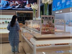 面包甜点陈列柜-好利来(内双楠店)