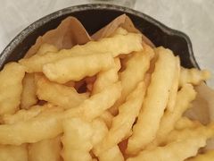 -必胜客(尹山湖歌林公园店)