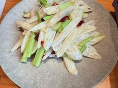 -莲餐厅·湖北菜·藕汤是头牌(愚园路店)