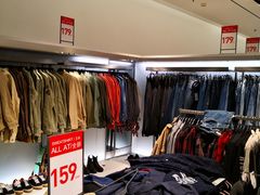 -ZARA(世贸天阶店)