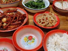 -老三样·美食研究中心(世贸路店)