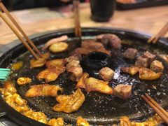 -赞酱川式烤肉(蜀都万达店)