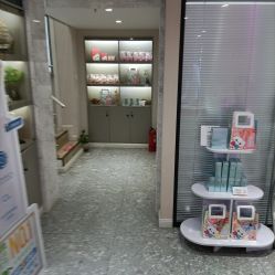 -咪咪专业脱毛连锁机构