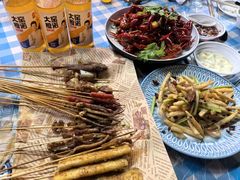 -老街烧烤大排档·地道湖北菜·龙虾馆(汉口火车站店)