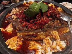-探鱼·鲜青椒爽麻烤鱼(银泰城店)