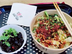 -忆秦时(银泰in77店)