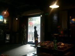 -佬革命主题火锅(玉沙路店)