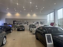 -上海永达奥诚奥迪4S店(申江路店)