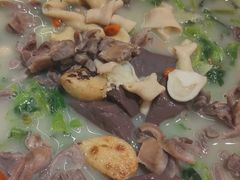 鸡杂浸云南油菜花-九记路边鸡(穗盐路店)