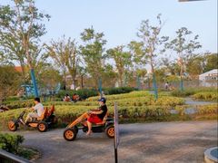 -季高兔窝窝亲子园(上海薰衣草公园店)