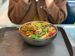 -红鼻子桂林米粉(金唐新光界店)