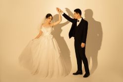 -秦皇岛我和你婚纱摄影工作室