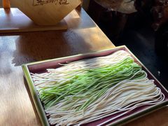 -慢丽江·云南野生菌土鸡锅(付家庄店)