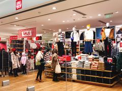-优衣库(上海虹口龙之梦店)