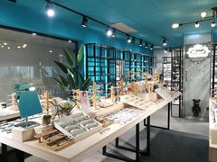 -Trend1881视光·蔡司视觉(领展广场店)