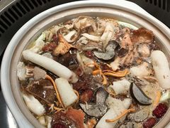 -野菌园·野生菌火锅首创第一家(关兴路总店)