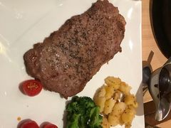 -必胜客(万象城店)