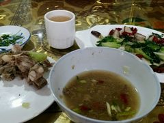 -穆豪麦蒸碗羊羔肉