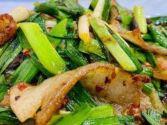 蒜苗盐煎肉-雨田饭店(华兴东街店)