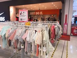 -孩子王童乐园(武汉永旺店)