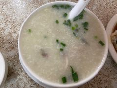 -河记肠粉店