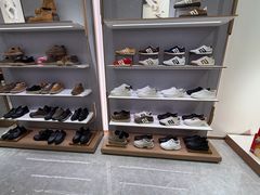 -BeLLE 百丽(上海月星环球港店)