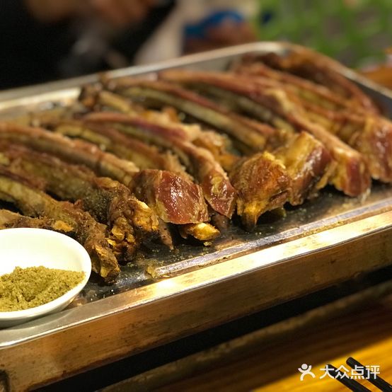 兄弟坊·专业炭火烧烤炒菜大排档(前屿东路店)