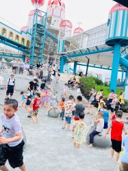 -季高兔窝窝亲子园(上海薰衣草公园店)