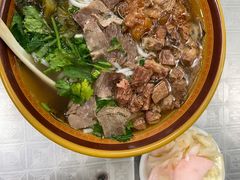 -花溪牛肉粉(八鸽岩店)