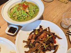 -连鹭海鲜·海肠捞饭·海胆饭(星海店)