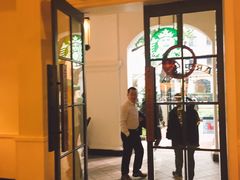 门面-星巴克臻选(广州沙面店)