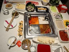 -海底捞火锅(天鹅湖银泰店)