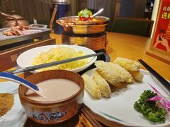 -娜仁图雅蒙古美食村(33小镇店)