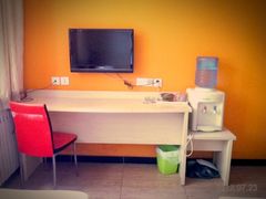 -蓝凯宾馆(和平西桥地铁站店)