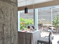 -千百味红餐厅·非遗江西菜(绿地双子塔总店)